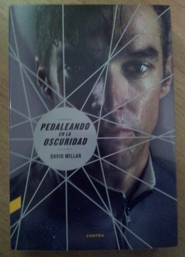 Pedaleando en la oscuridad